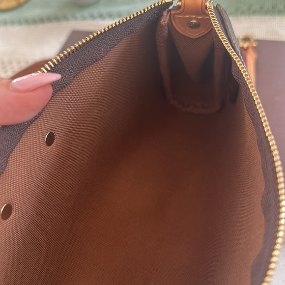 Eva clutch Louis Vuitton - Picture 10 of 13